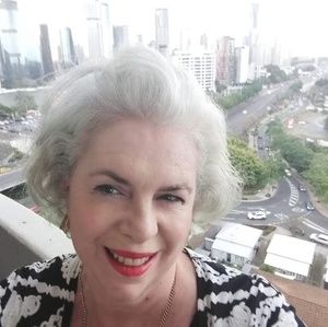 Meet your Posher, Julie